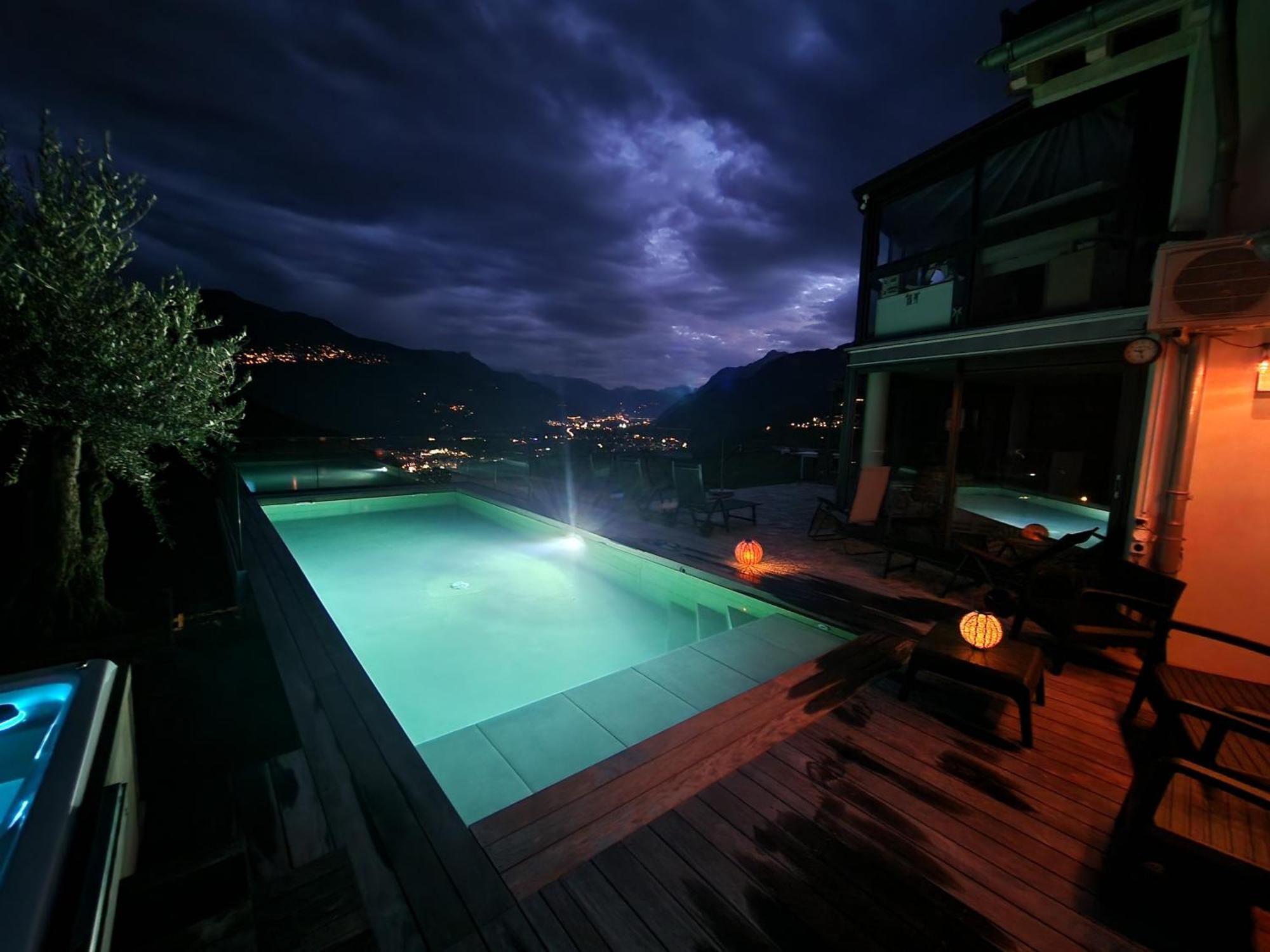 Bella Flocon Appartements Min 2 Nights Special Weekly And Monthly Prices (Adults Only) Saviese Bagian luar foto